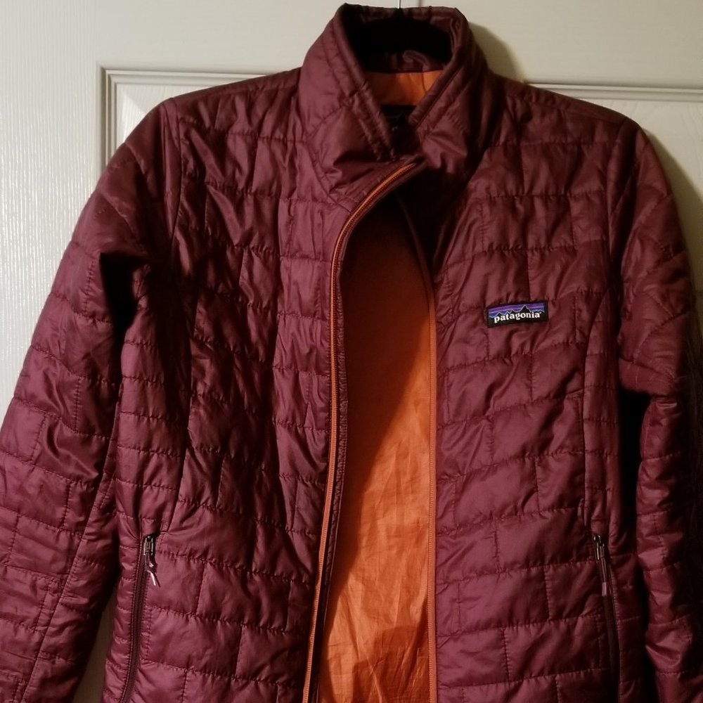 PATAGONIA, WORN WEAR, WOMENS JACKET, SIZE S, BURGUNDY/ORANGE, WITH BROKEN ZIPPER